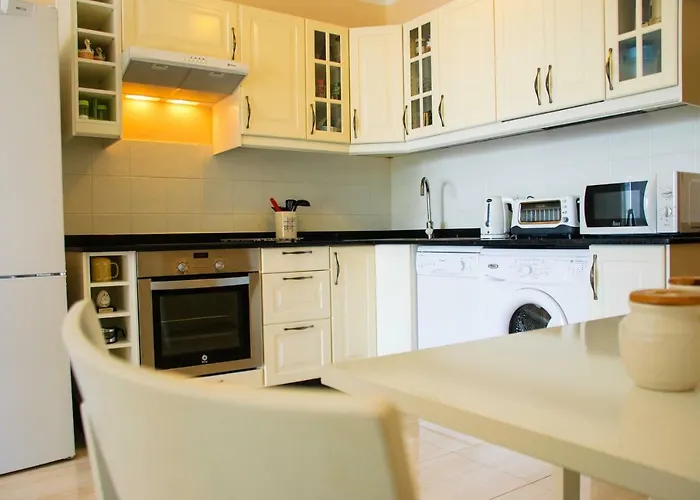 Puerto Del Carmen Pool פוארטו דל כרמן